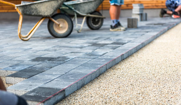 Best Interlocking Driveway Pavers  in Mitchellville, IA